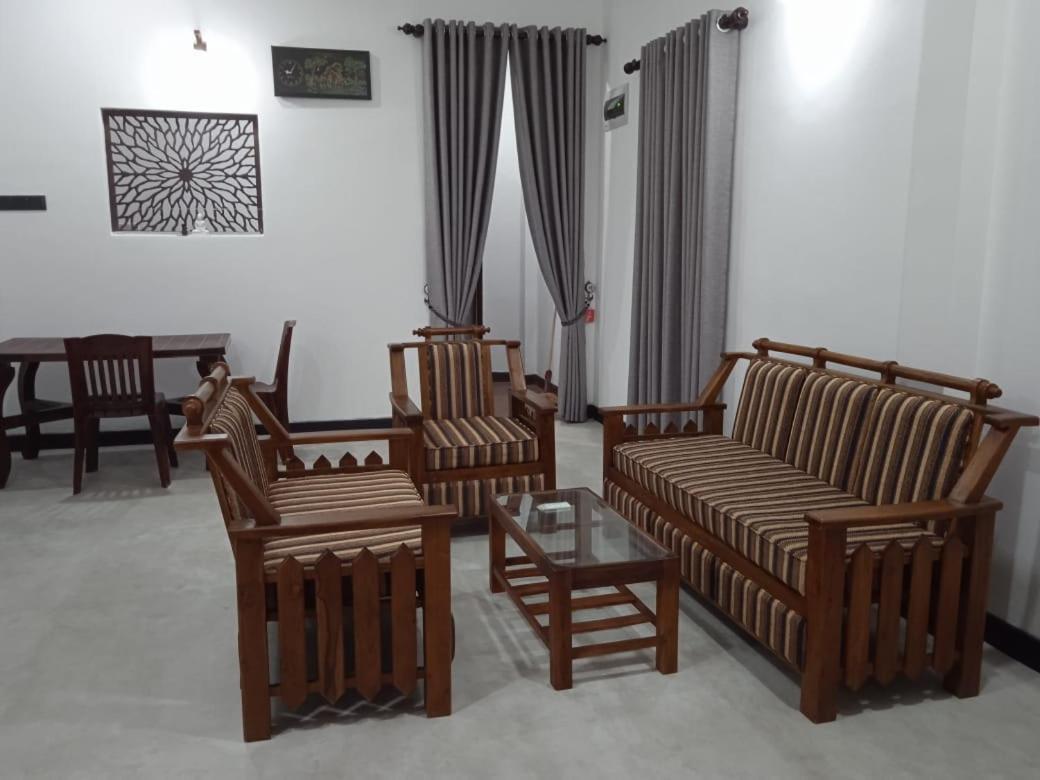 Nova Guest Villa Mirissa